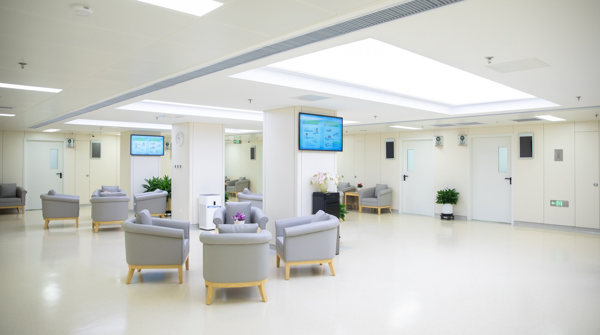 International Medical Department waiting area